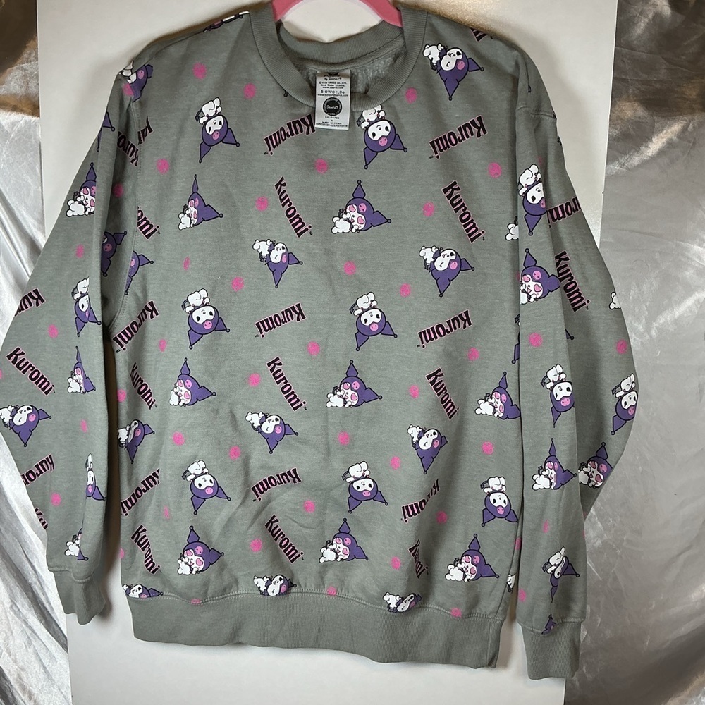 Hello Kitty Gray and Purple Kuromi Crewneck Sweater A0445 - Picture 3 of 3